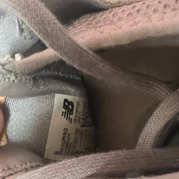 New Balance trainers - Picture 5 of 7